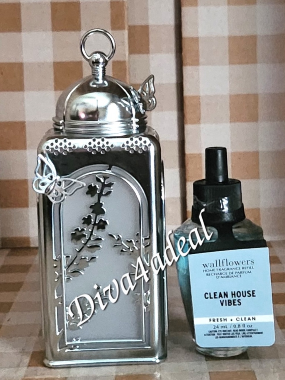 Bath & Body Works BUTTERFLY LANTERN Nightlight Wallflower Plug & Refill Bundle